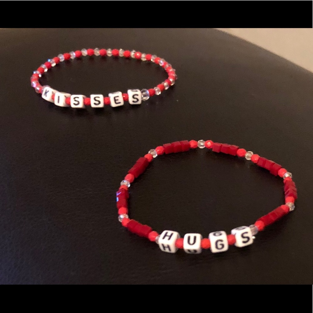 Love themed Stretch bracelets